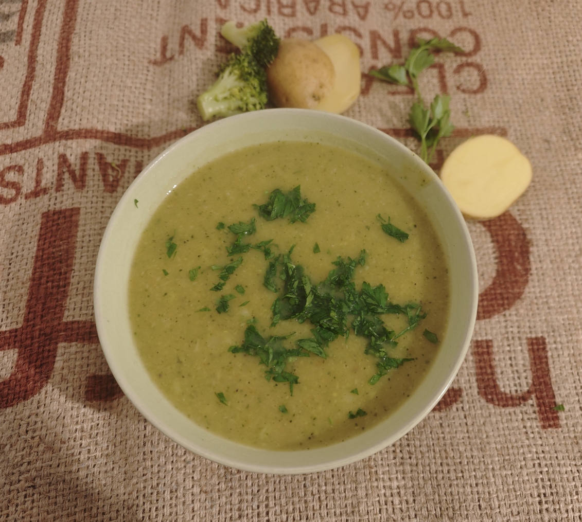 Nachhaltige Brokkoli-Creme-Suppe